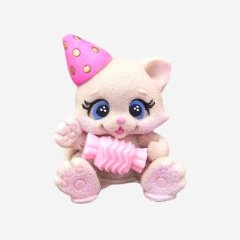 Фигурка из шоколадной глазури 3D "Котик в праздничном колпаке и с конфеткой" 